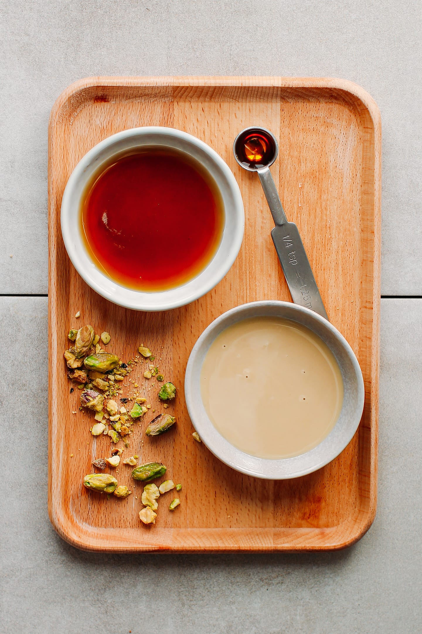 Vegan Halva (2-Ingredient!)