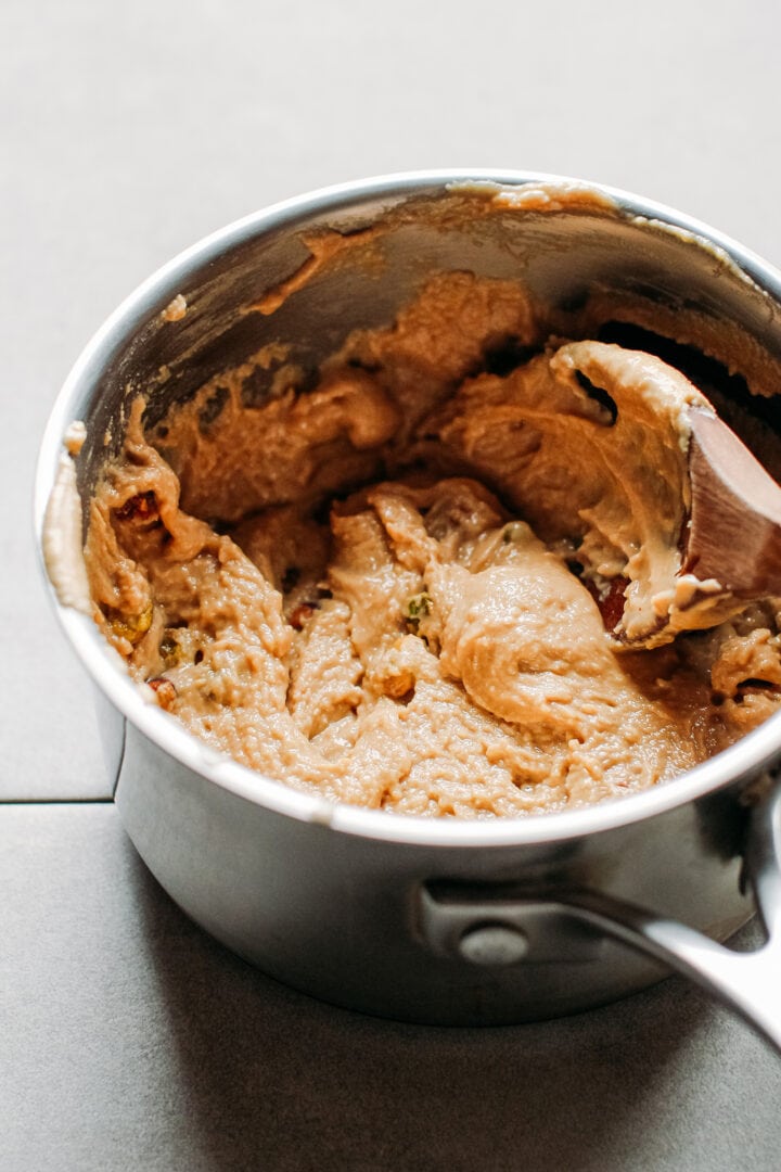 Vegan Halva (2-Ingredient!)