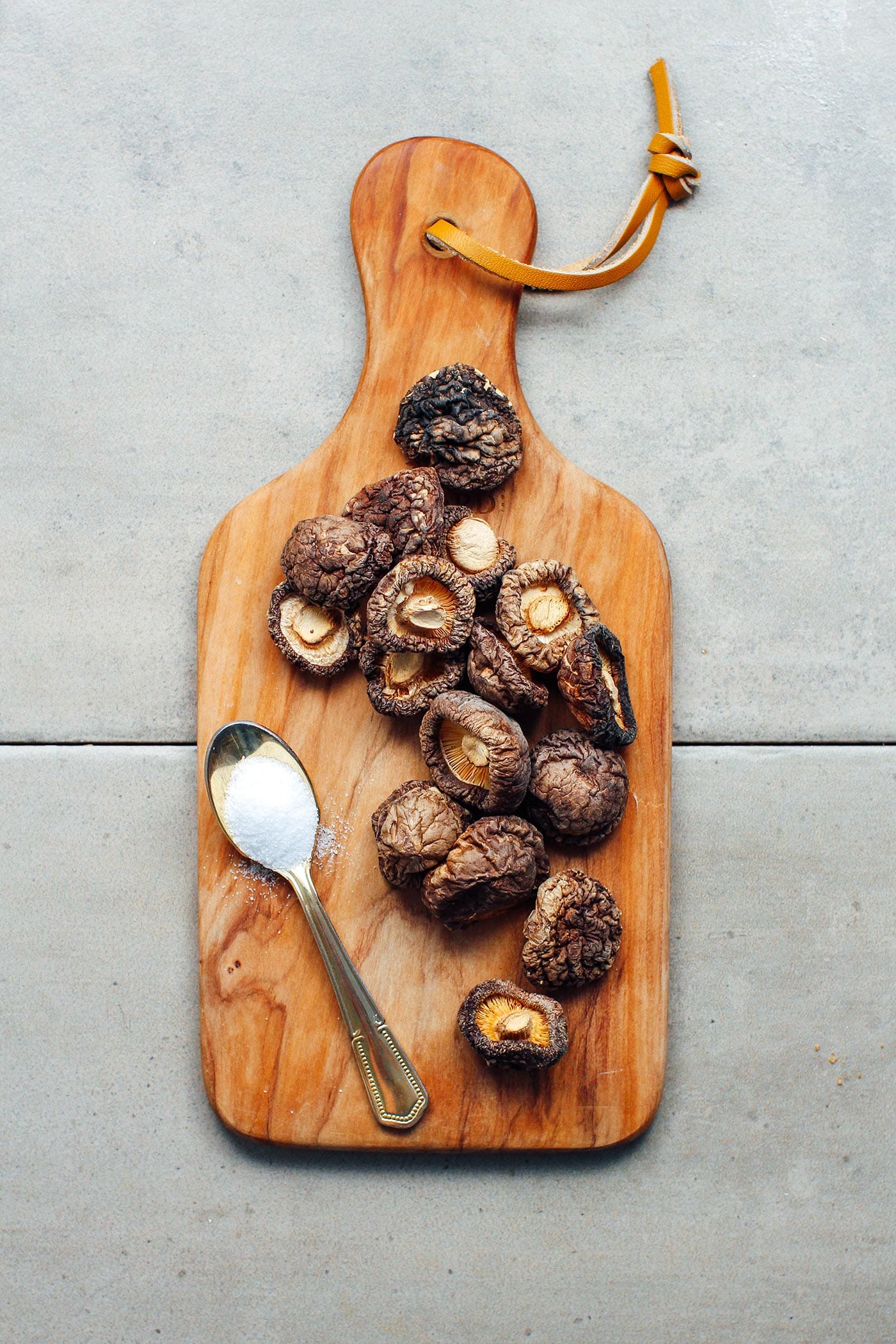 How to Make Mushroom Seasoning