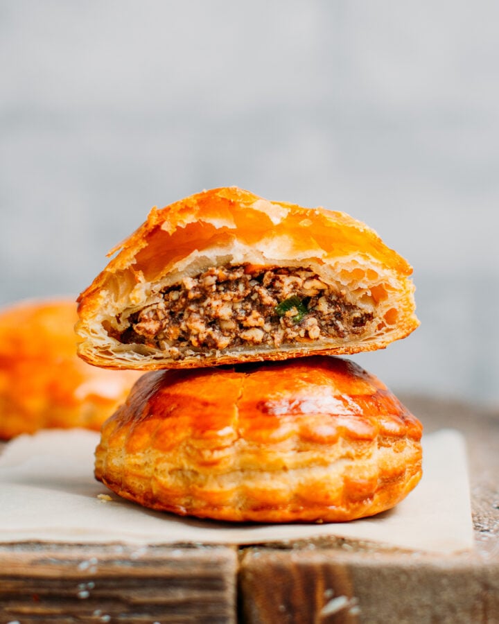 Vegan Pâté Chaud (Vietnamese Meat Pastries)