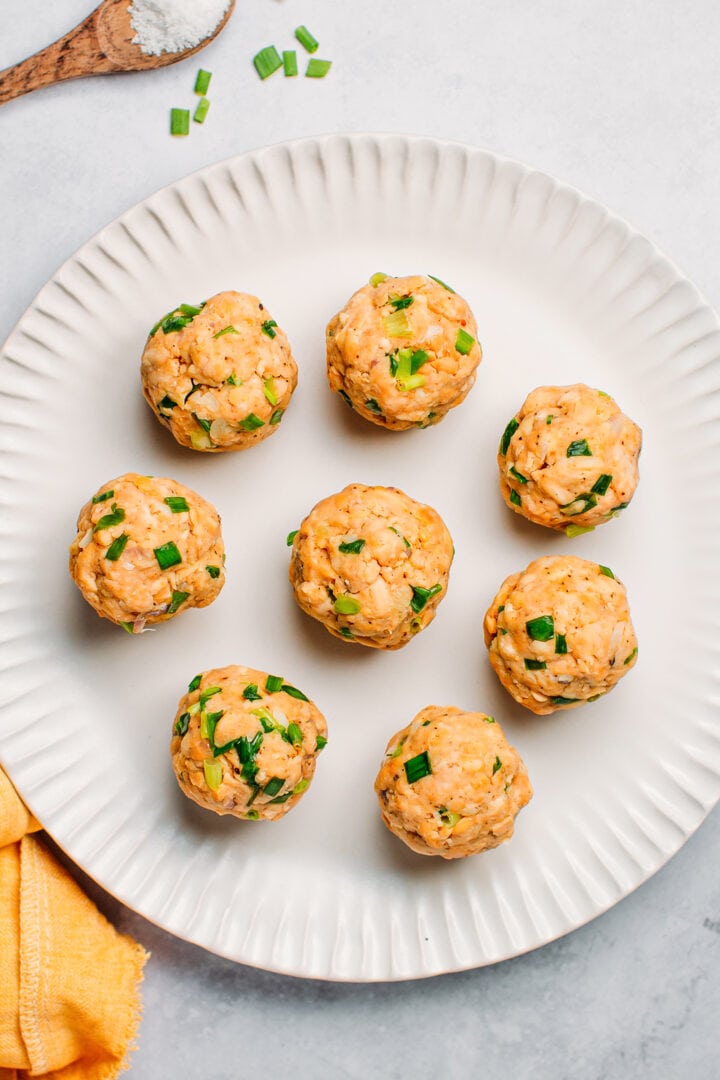 Tempeh meatballs on a plate.