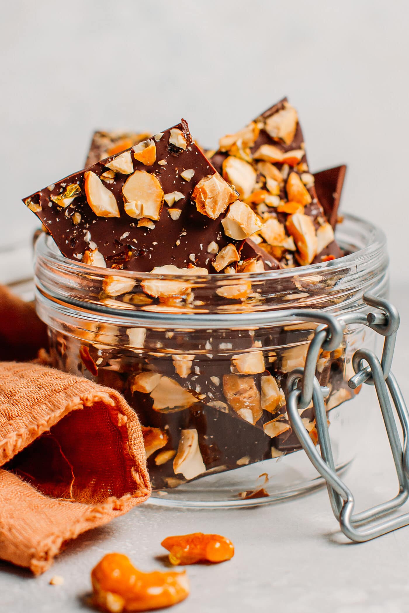 Dark chocolate bark topped with chopped cashews.