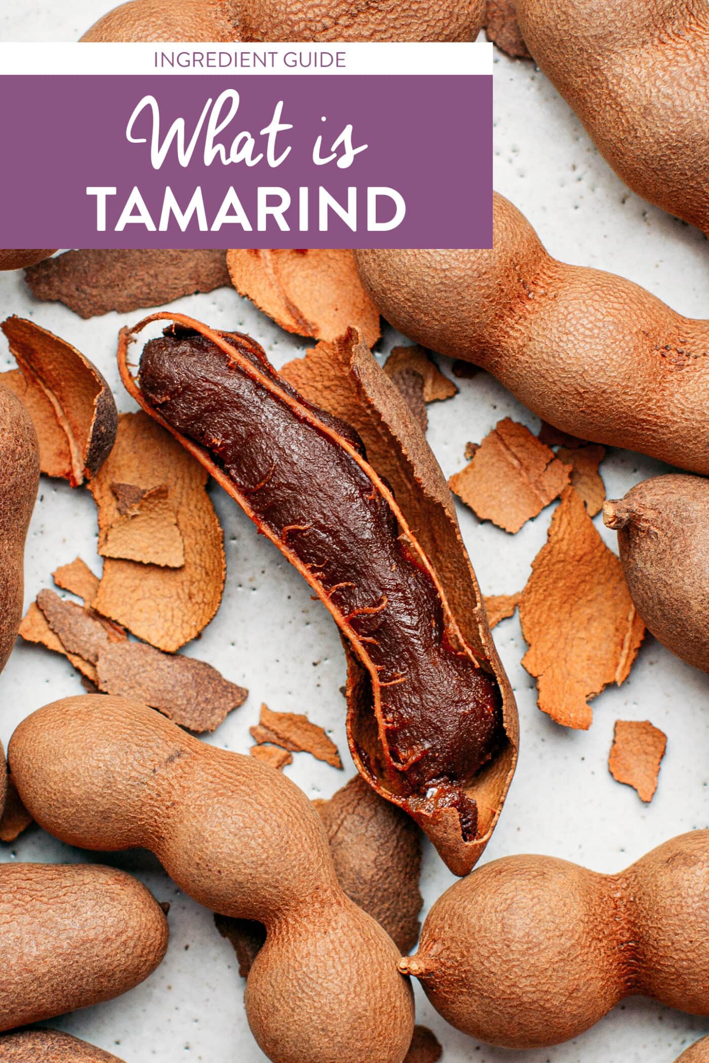 Tamarind fruit out of its shell.