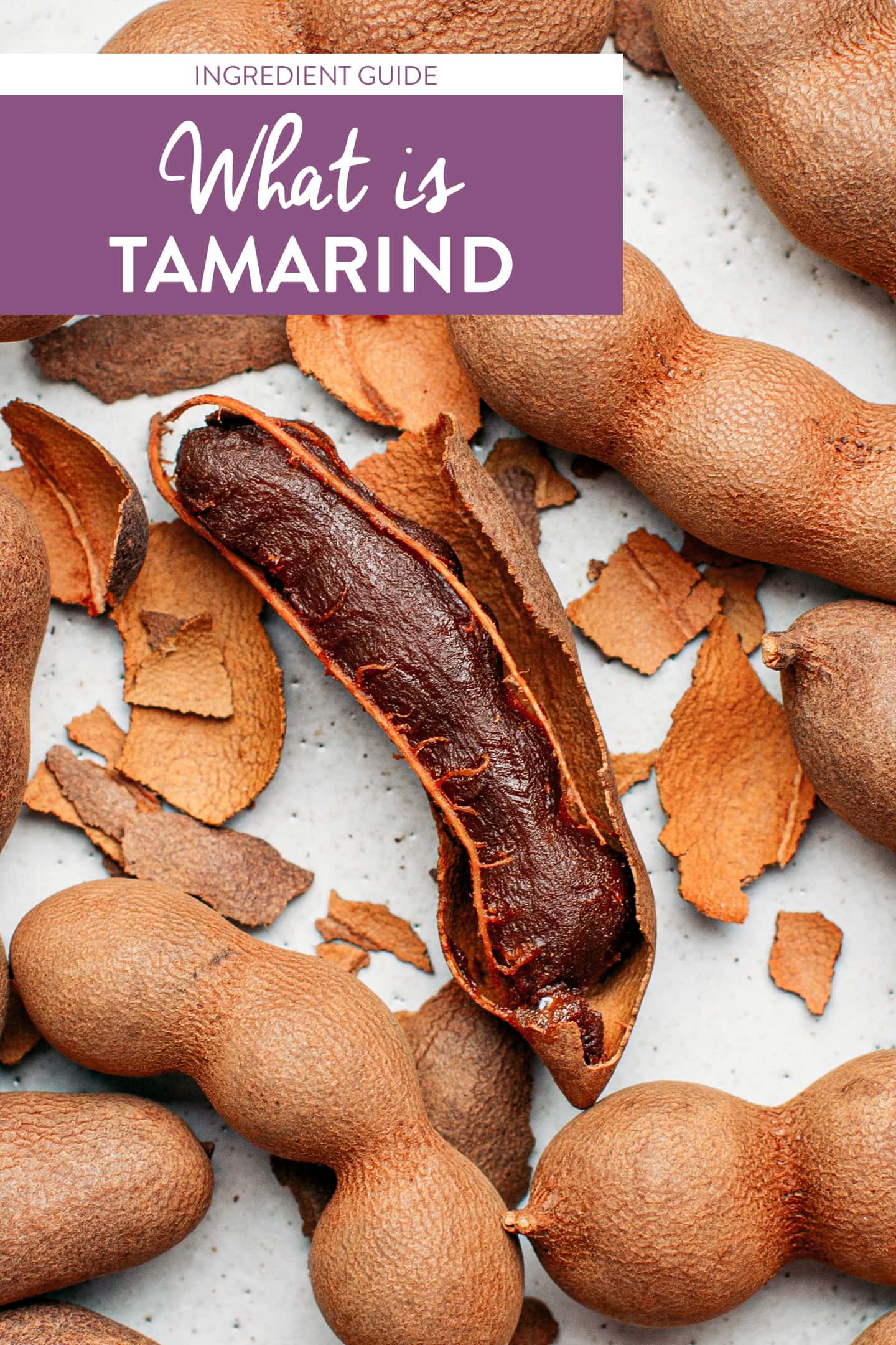 Tamarind fruit out of its shell.