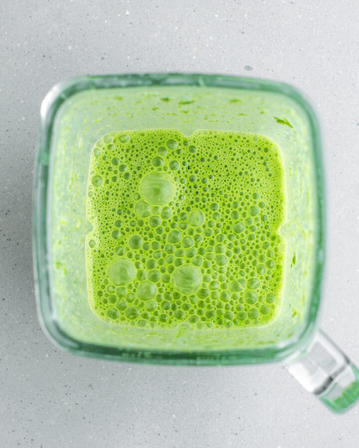 Blended coconut milk with pandan leaves.
