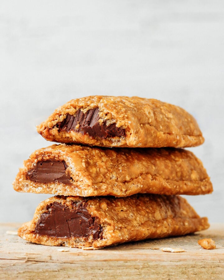 Chocolate Hazelnut Granola Bars (Homemade Clif Nut Butter Bars)