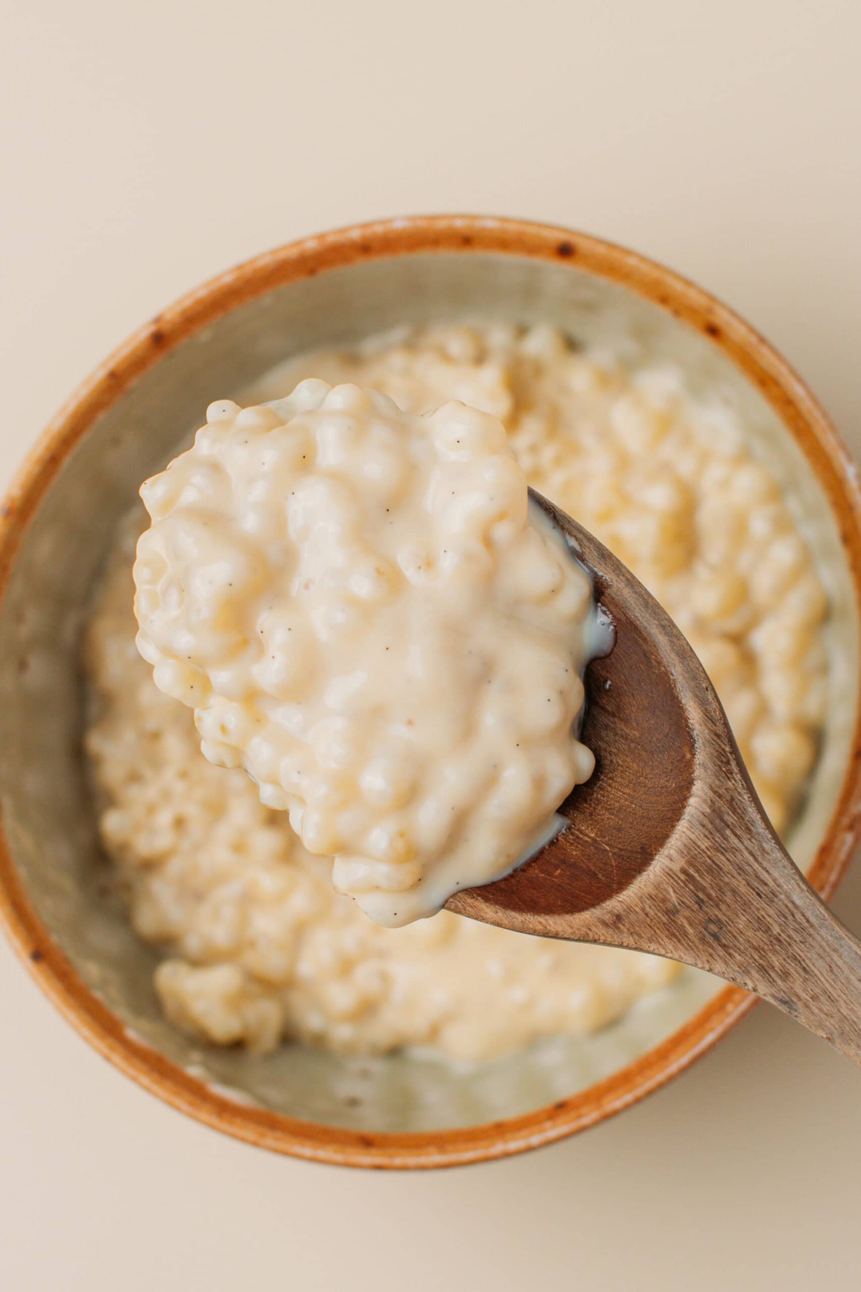 Spoonful of tapioca pudding after it has thickened.